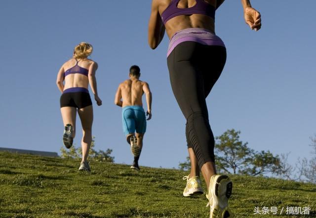 跑步瘦了肚子肉松了怎么办,跑步5公里坚持15天减掉10斤肉