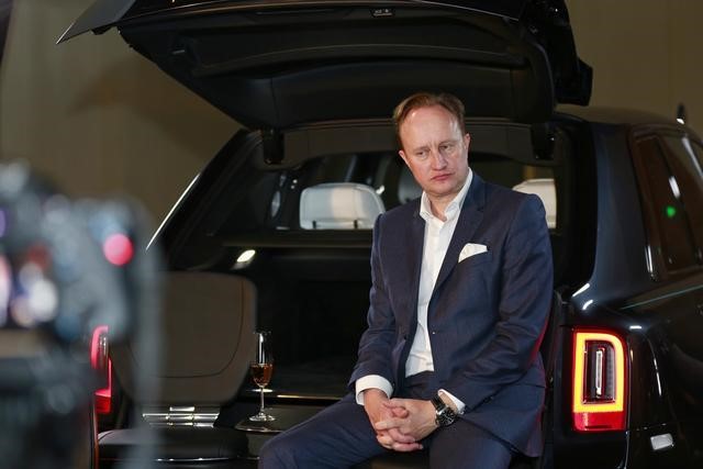 没有最豪，只有更壕！你们都看小龙虾我偏偏关注“龙虾之王”