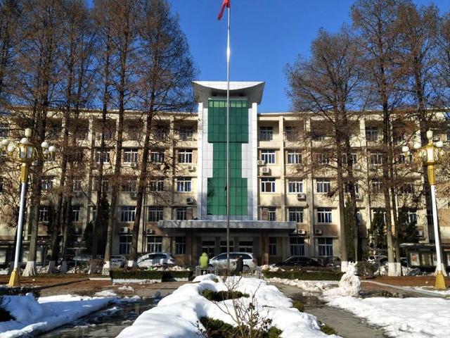 这所大学被称为中原第一“考研基地”，考研率极高！