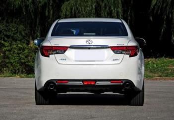 花35万元提一辆丰田锐志到底值不值？真实车主来告诉你答案！