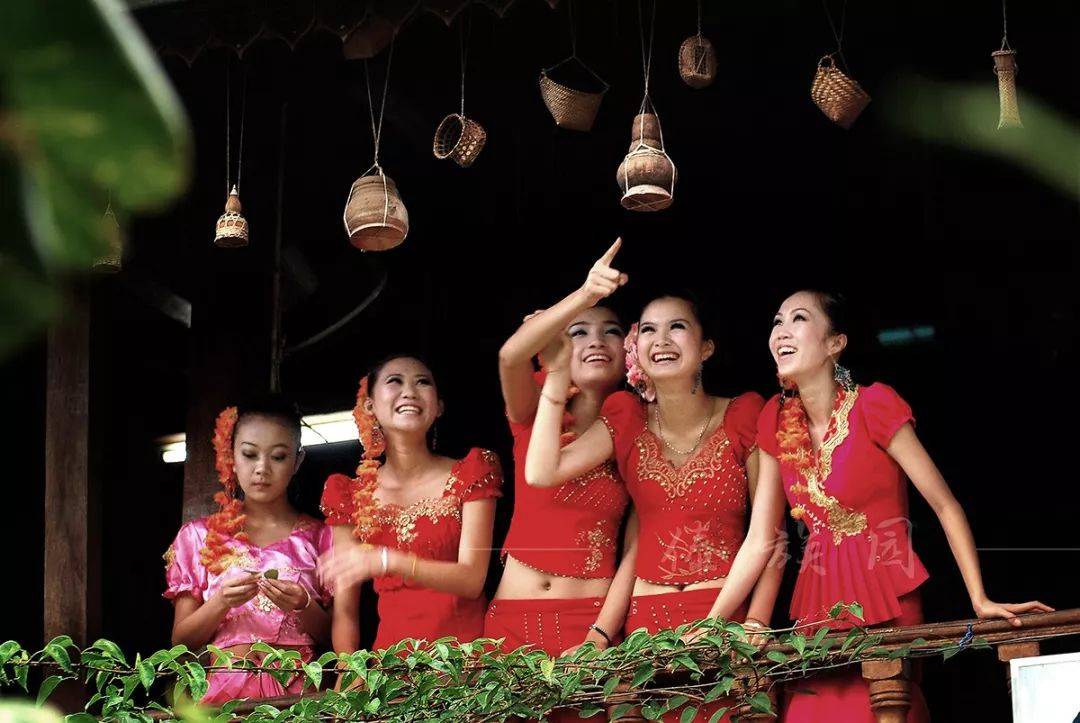 探秘神秘的小镇,探秘边境风景