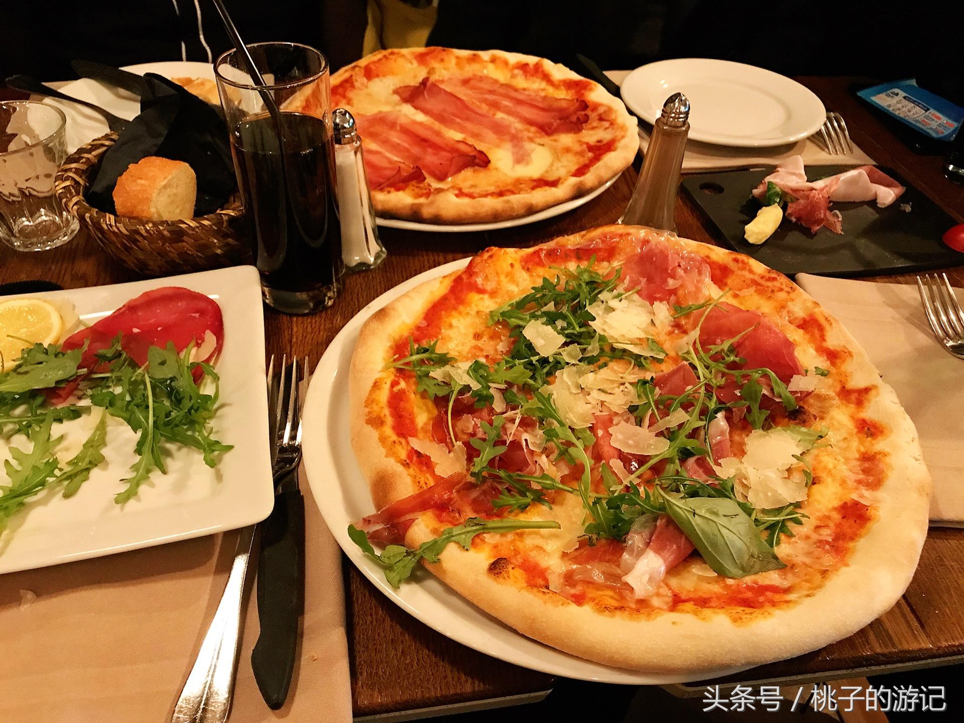 那些到处旅游的人是靠什么,那些一年四季旅游的人哪来的钱