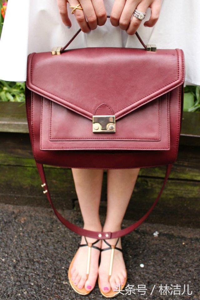 堪比lv的包包,质量堪比淘宝心选的行李箱