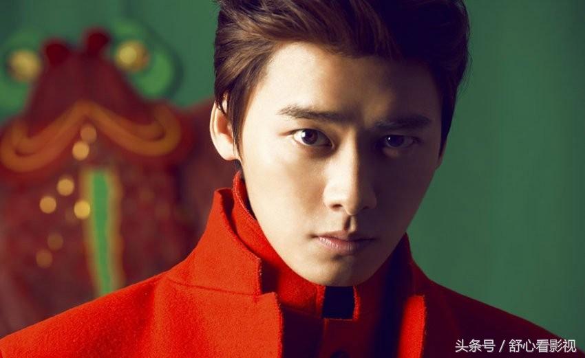 鲜肉难当，好容易躲过了黑粉，没躲过自己工作室！