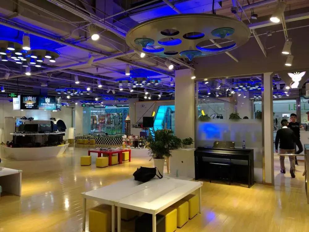 “游乐场”藏着黑科技，孩子玩High了还能学习