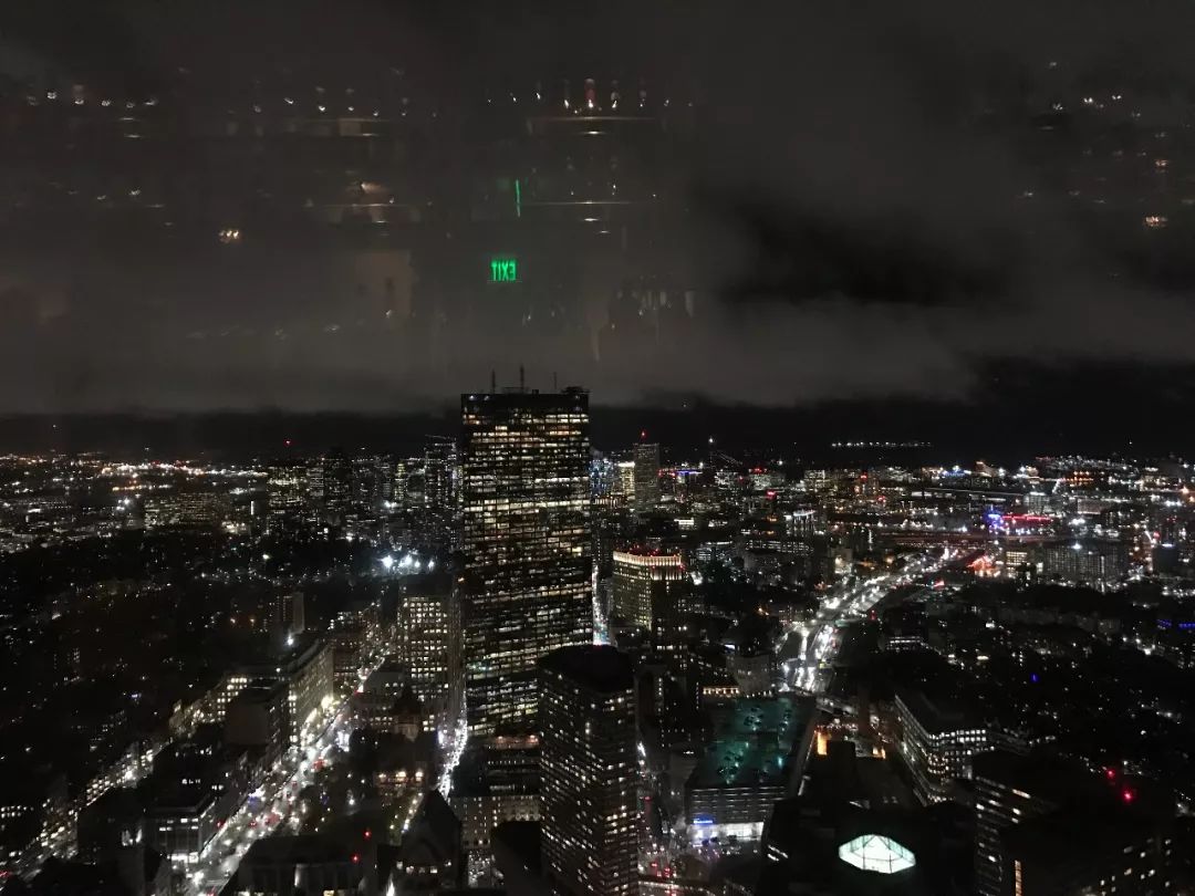 成年后摸高跳可以增高吗 (成年后可以再增高2厘米)