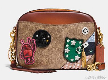 Coach,你努力追求18岁少女的样子真好看!