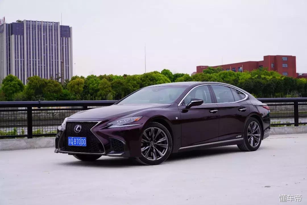 开雷克萨斯ls什么档次,开过雷克萨斯rx
