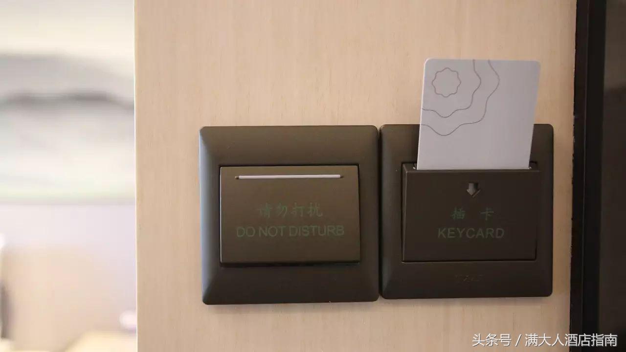 大连市中山区松云街日月明酒店,大连星海广场四季酒店