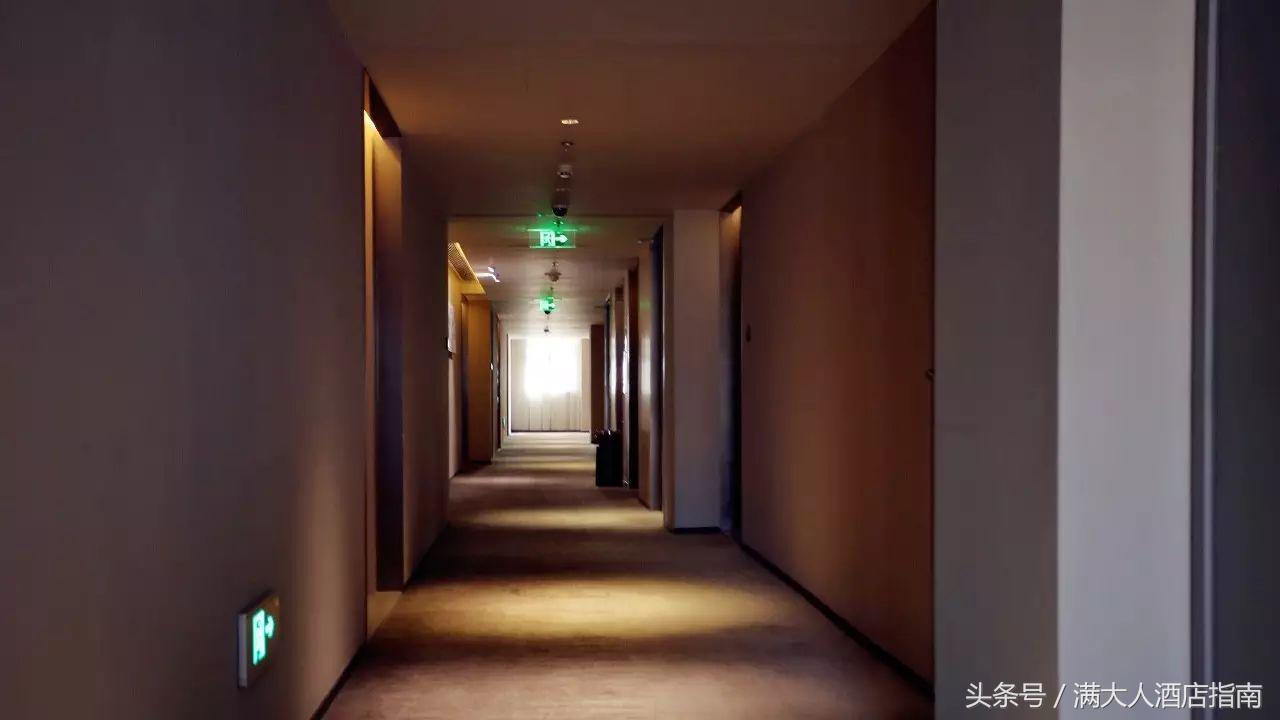 大连市中山区松云街日月明酒店,大连星海广场四季酒店