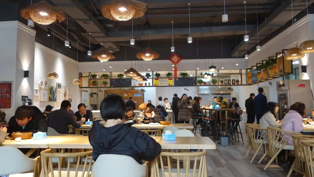 食堂设计石家庄,石家庄餐饮店怎么装修好看