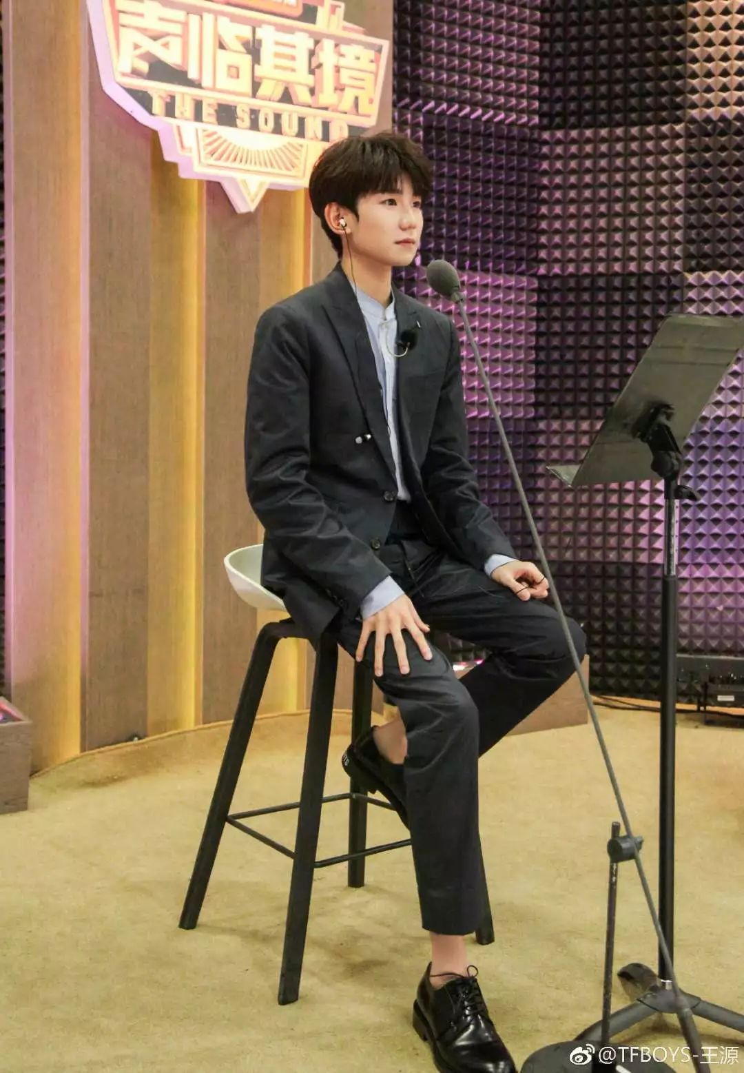 会穿西装的男人,会穿西装男人有多帅