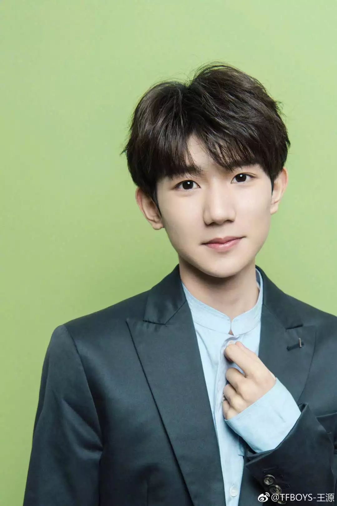 会穿西装的男人,会穿西装男人有多帅