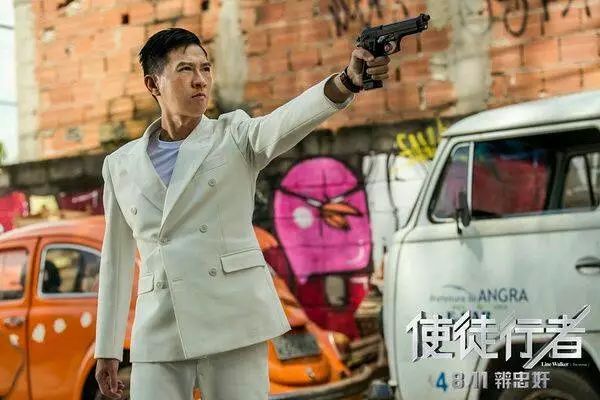 会穿西装的男人,会穿西装男人有多帅