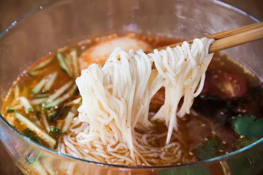 不愧是全球前十的泡面,世界上最好吃的10款泡面排行