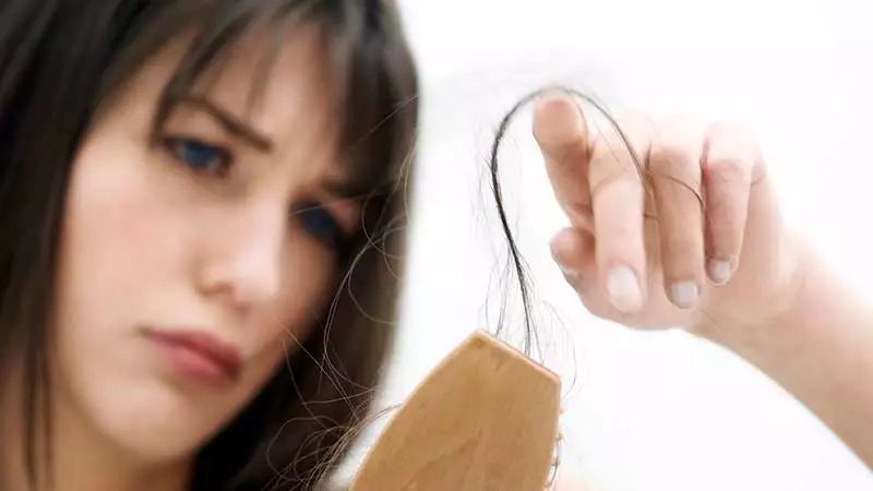 产后防脱发最好的偏方,生姜防脱发最有效的偏方