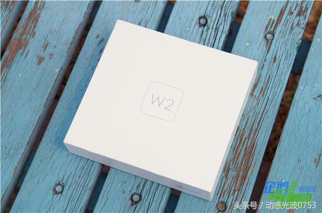 又是0元购！云联惠后1399的斐讯W2智能手表还敢入坑么？深度评测