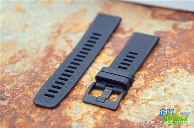 又是0元购！云联惠后1399的斐讯W2智能手表还敢入坑么？深度评测