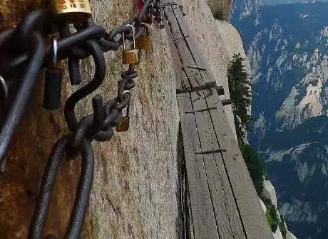 华山谜窟探迷现场,华山探幽