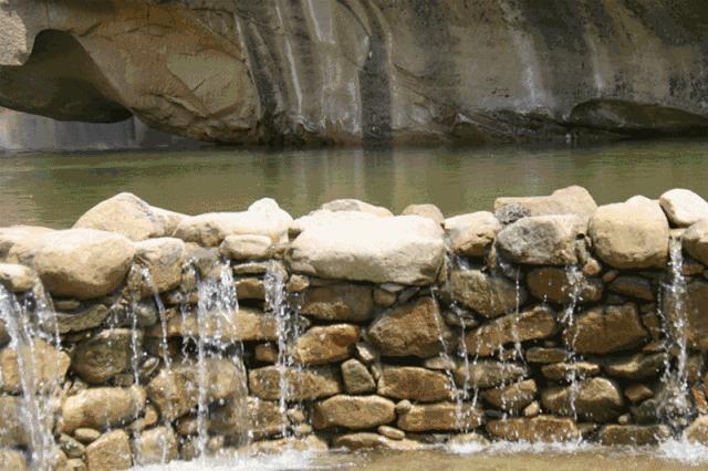 周末去哪玩?榆林周边竟藏着一处原生态秘境,人少景美还免费!