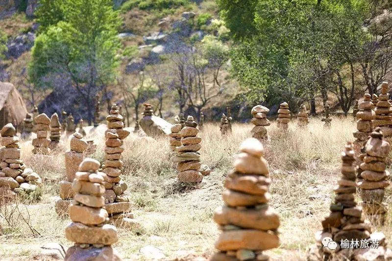 周末去哪玩?榆林周边竟藏着一处原生态秘境,人少景美还免费!