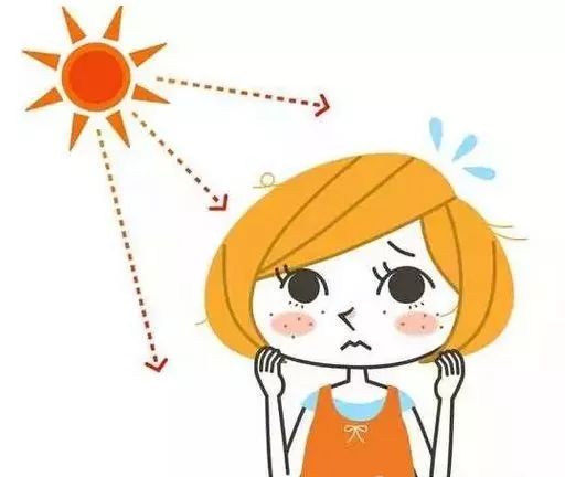 炎炎夏日当心皮肤病袭击,夏季预防紫外线过敏的化妆品