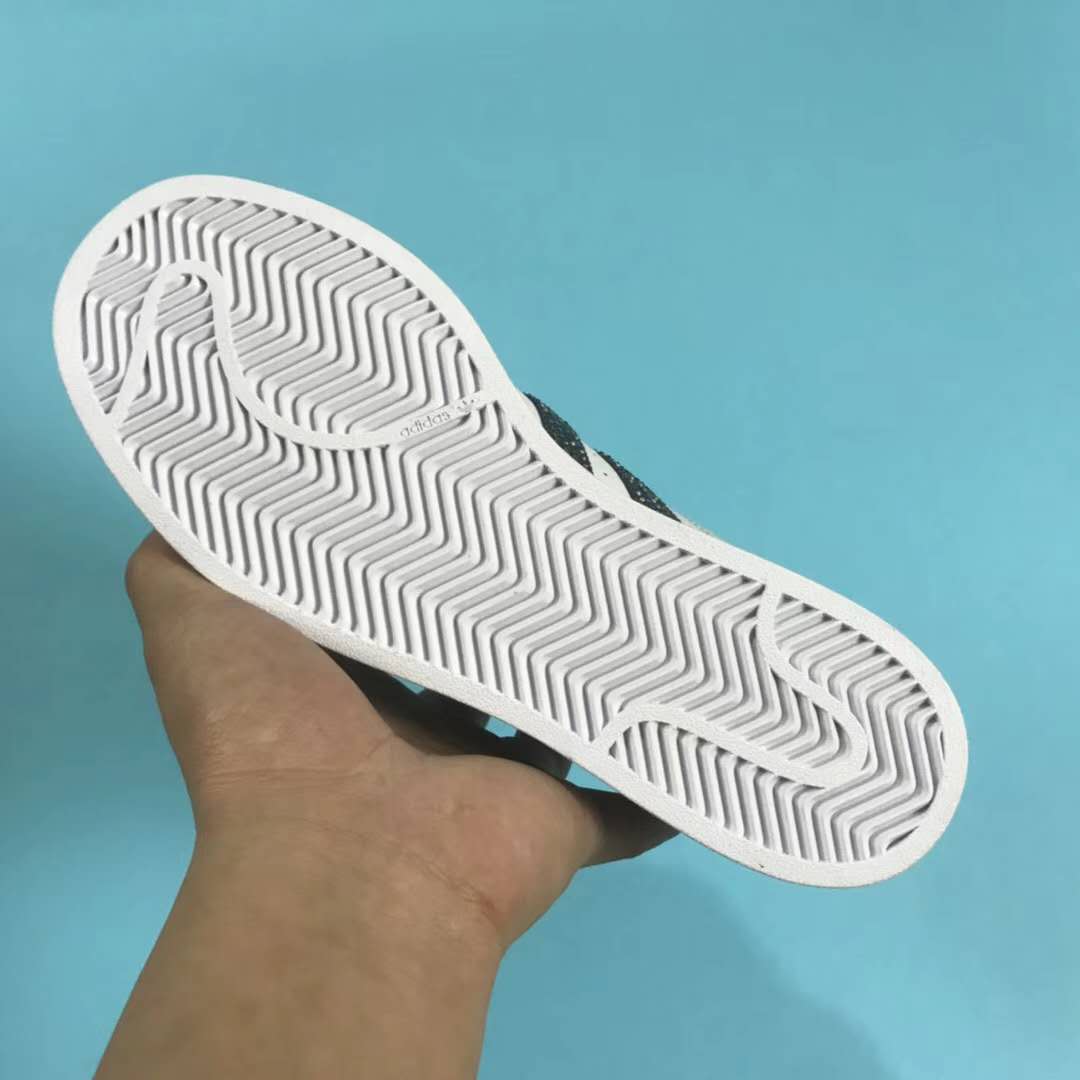 阿迪达斯adidas新款鞋限量,阿迪达斯adidas正品折扣