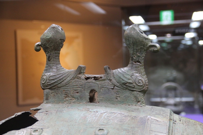 圆明园的商代大铜鼓,现在日本私立博物馆,据说是买来的