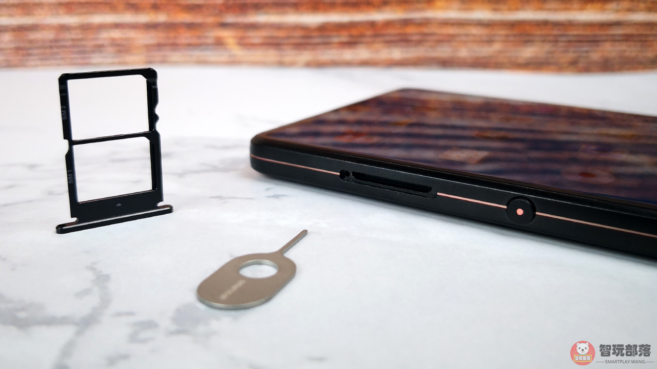 坚果r1客观评价,坚果r1评测爱否科技