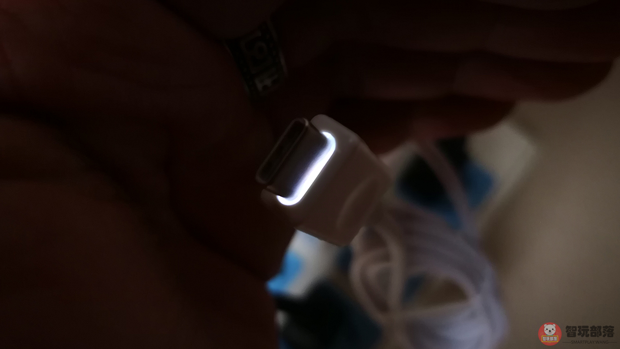 坚果r1客观评价,坚果r1评测爱否科技