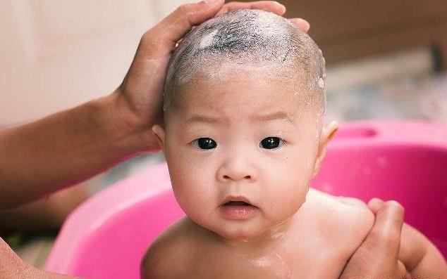 宝宝的四个部位不能太爱干净,宝宝的哪五个部位是再脏也不能碰