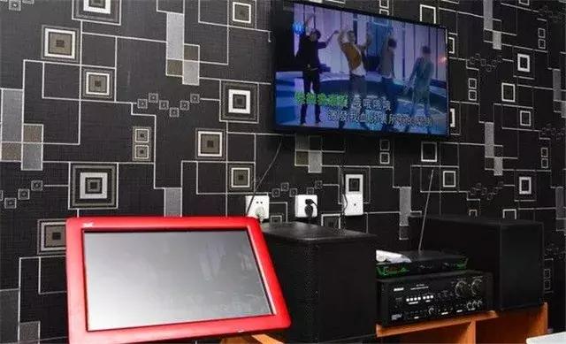 老罗自曝锤子新手机,锤子科技老罗最新视频