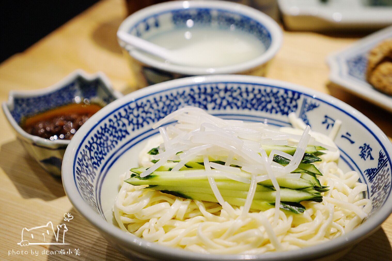 周杰伦胸肌从未缺席,周杰伦的胸肌