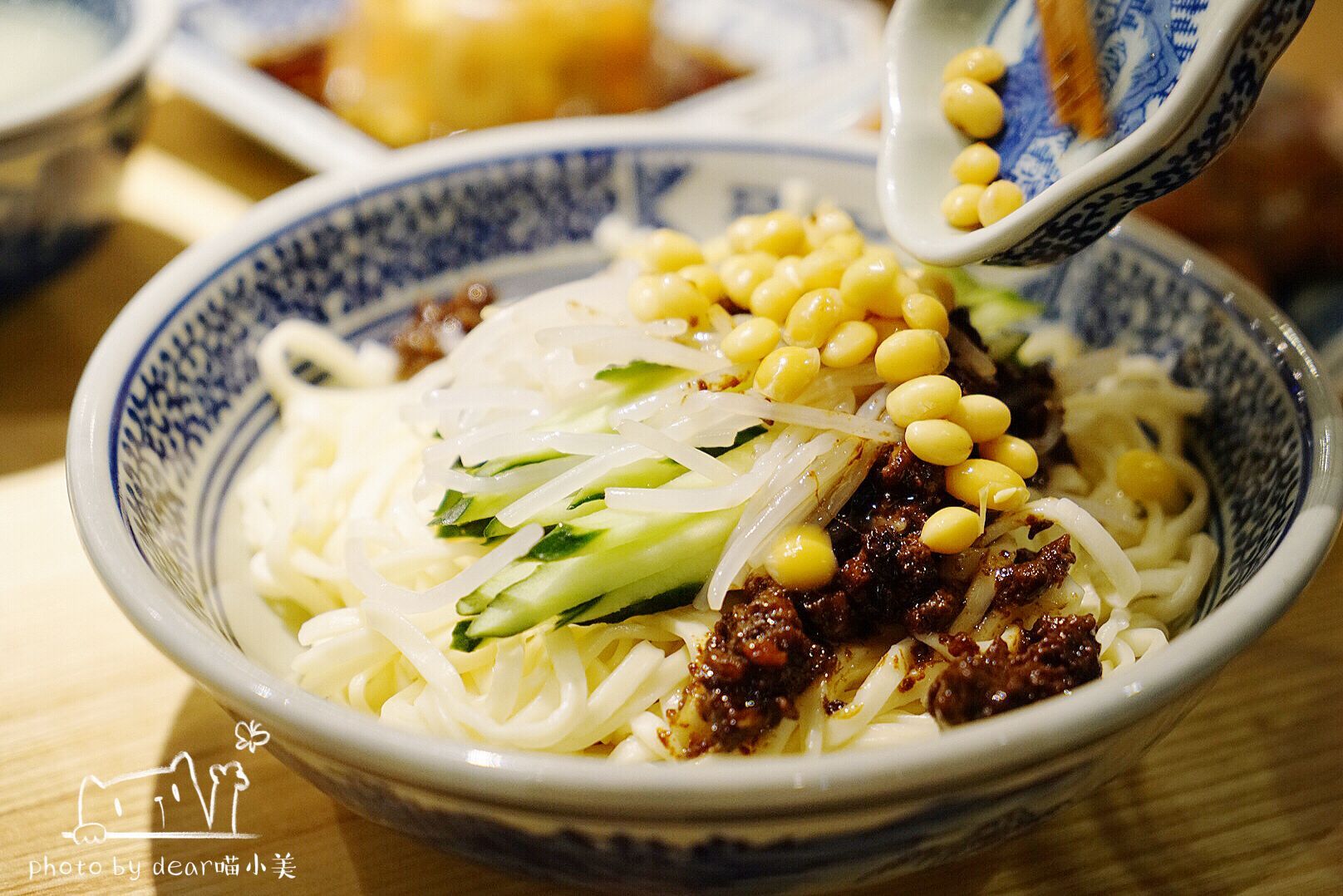 周杰伦胸肌从未缺席,周杰伦的胸肌