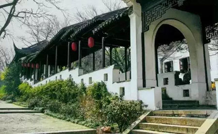 亭台楼阁轩榭廊舫一体的房子,人造亭台楼阁轩榭廊舫靓丽夺目