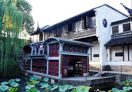 亭台楼阁轩榭廊舫一体的房子,人造亭台楼阁轩榭廊舫靓丽夺目