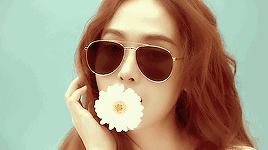 定妆补水喷雾推荐敏感肌,推荐款保湿喷雾迎接干燥季节