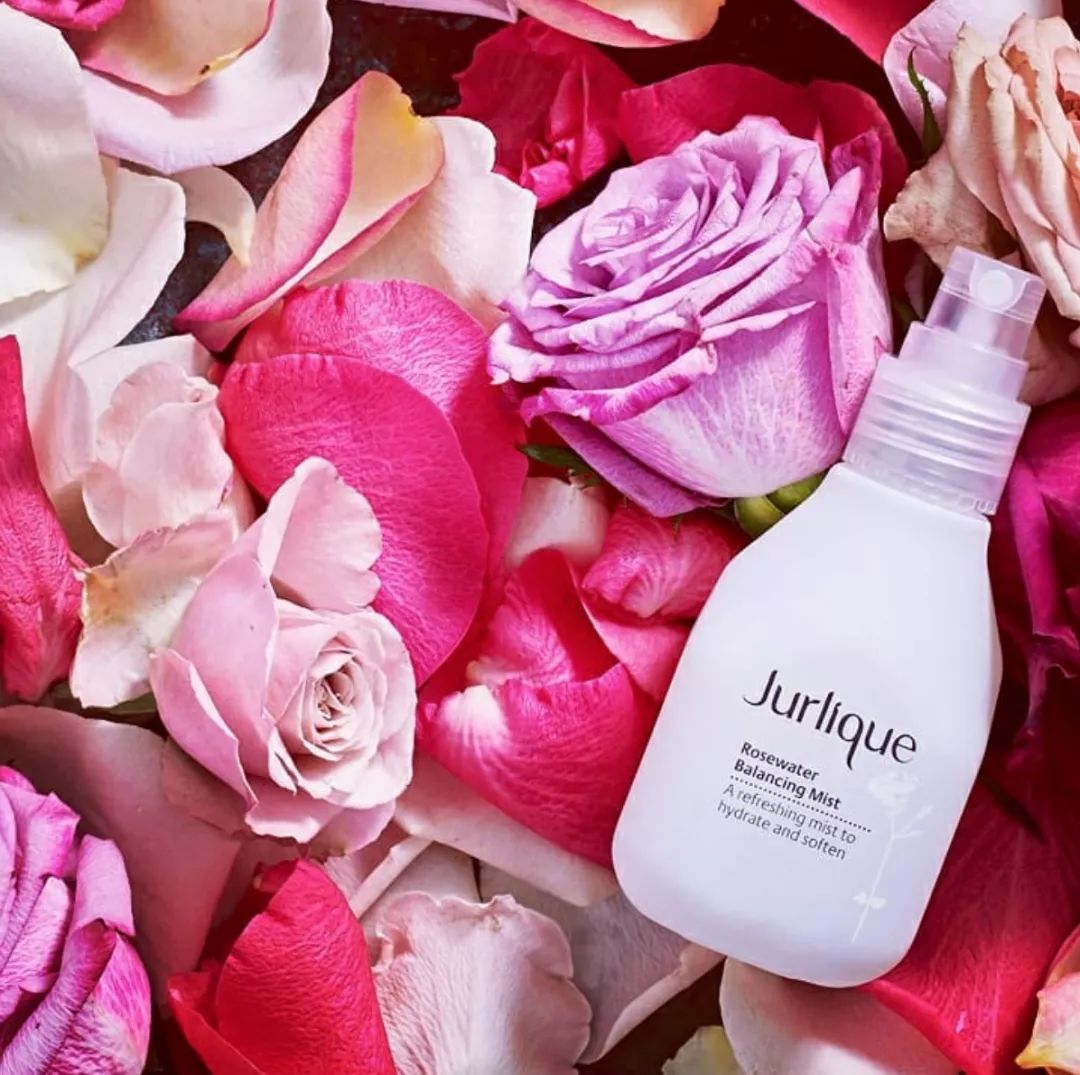 定妆补水喷雾推荐敏感肌,推荐款保湿喷雾迎接干燥季节