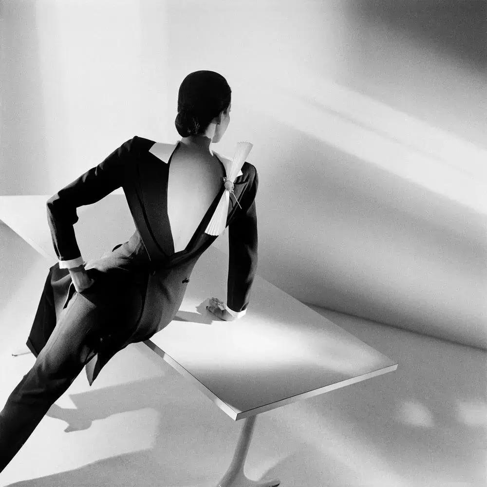 就是让你比PhotoLondon的VIP看的展还要早！