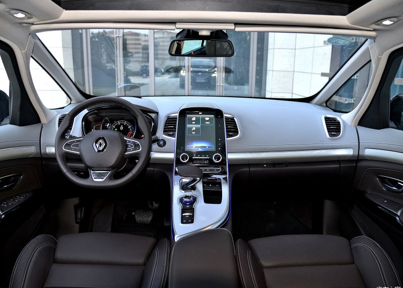 雷诺大风景这车怎么样,雷诺风景经典车