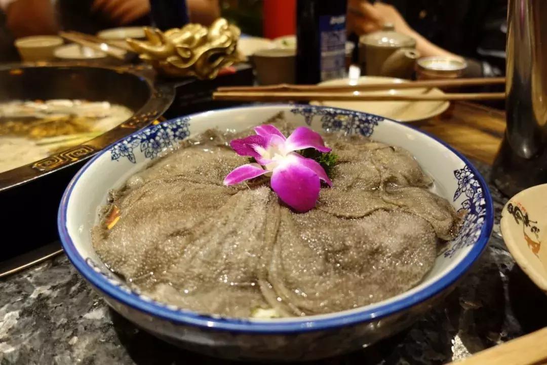 索尼黑卡rx100一代支持几倍变焦,索尼黑卡rx100m7现价2021