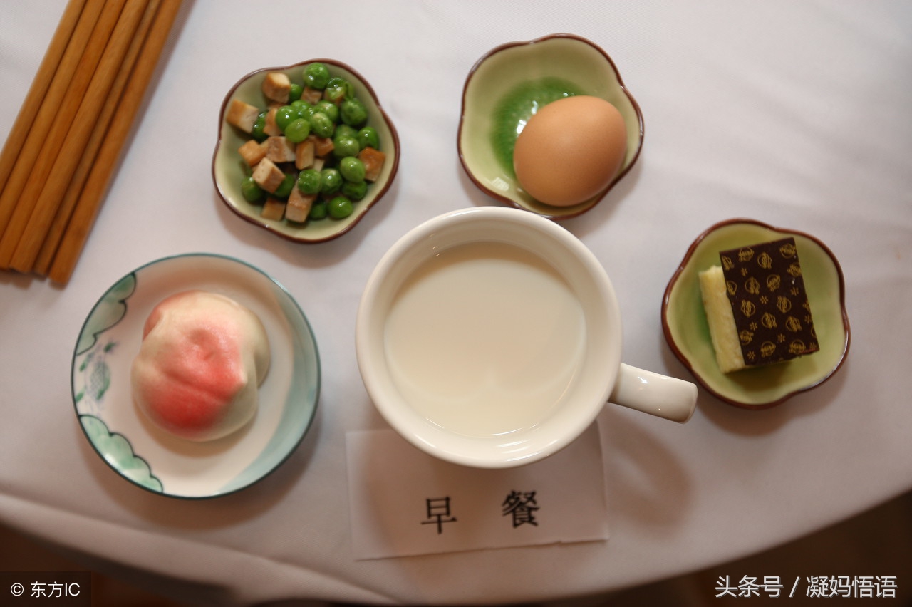 出满月后母乳妈妈还需要忌口的吗,满月哺乳期妈妈不能吃什么