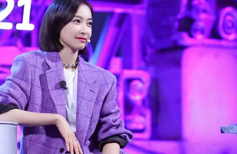 本是去新剧看黄景瑜脱衣有肉，却被一票高颜值小姐姐小哥哥圈粉