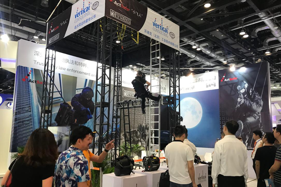 警博会车辆装备,警博会单警装备