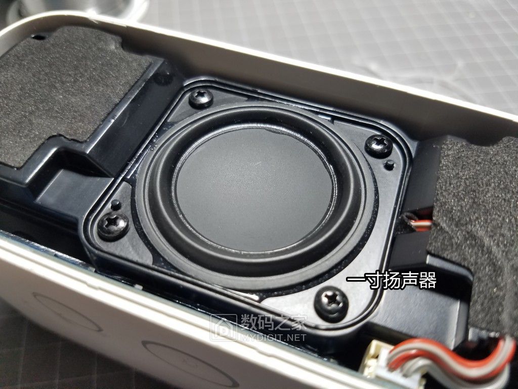拆解报告天猫精灵方糖r智能音箱,天猫精灵方糖gt怎么拆机