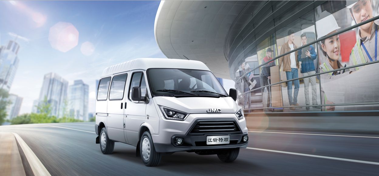 江铃特顺6座超高顶房车,江铃特顺房车b型自动挡