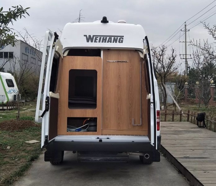 江铃特顺6座超高顶房车,江铃特顺房车b型自动挡