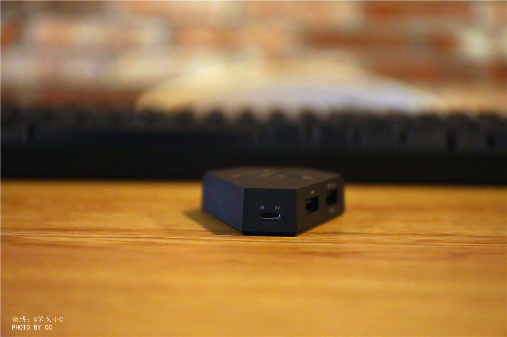 飞智q1手游键鼠转换器如何连接,飞智q1键鼠转换器不适配键盘