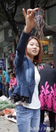 6月18日德昌端午节火爆场面将至,众多中草药先让你辨认,药膳宴等你品尝