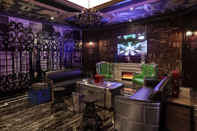 澶ц繛寰閲忚穿寮弅tv,澶ц繛涔愯喘閲忚穿ktv